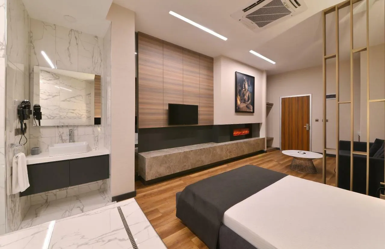 Nish Istanbul Suites & Hotel 3*,